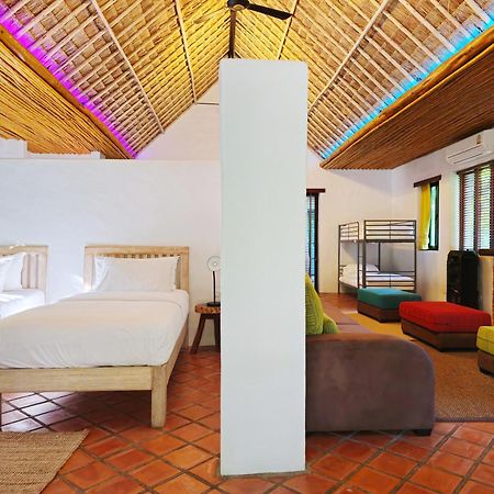 Baanpong Lodge San Kamphaeng Extérieur photo