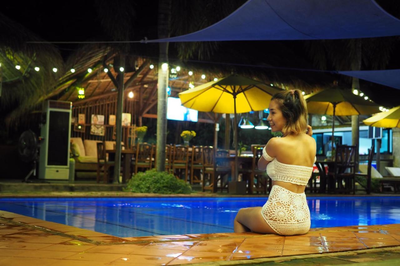 Baanpong Lodge San Kamphaeng Extérieur photo