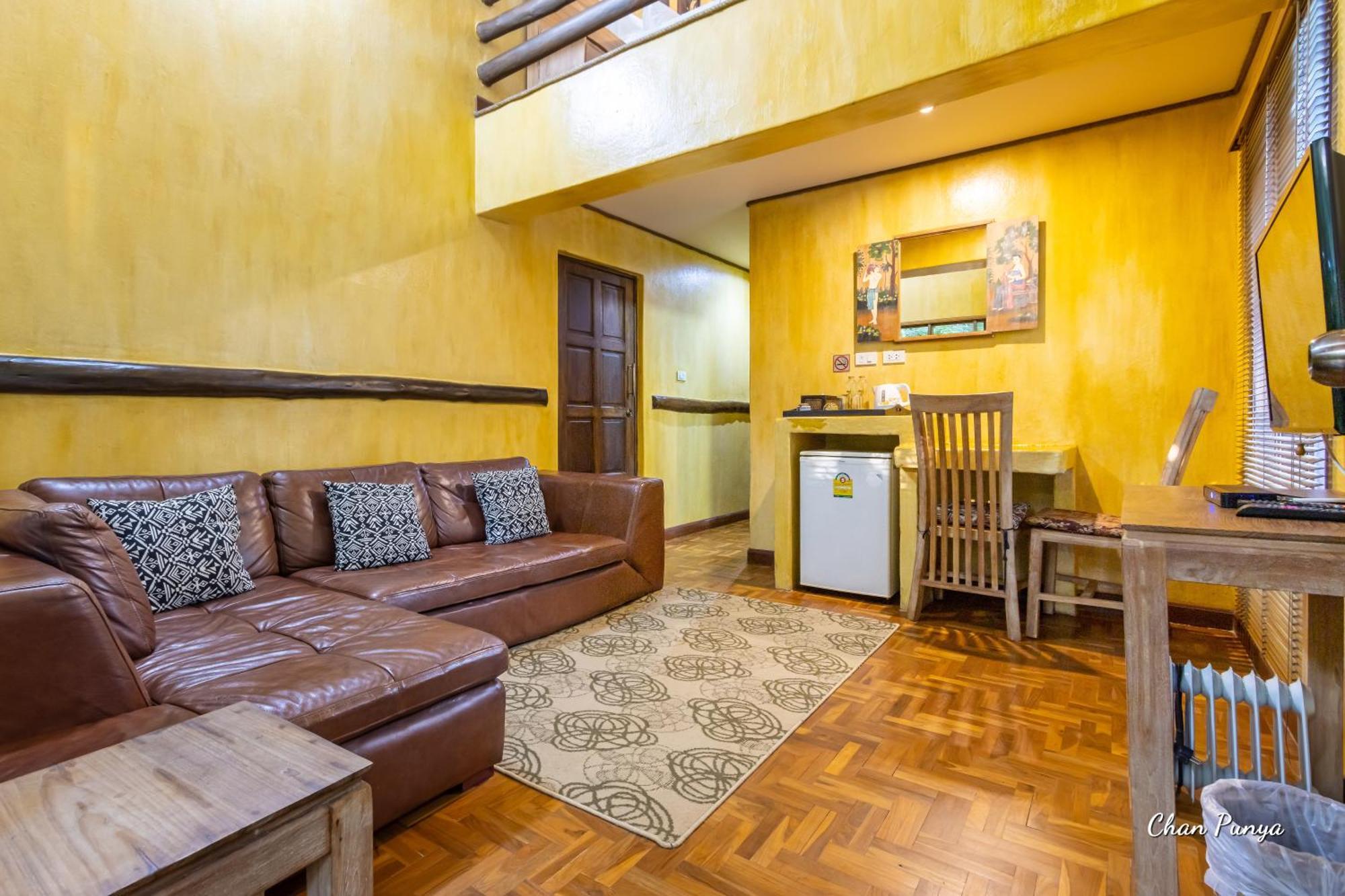 Baanpong Lodge San Kamphaeng Extérieur photo